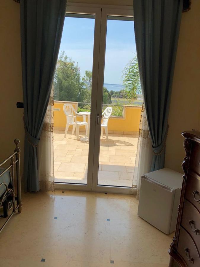 Villa Belvedere Di Rita 加利波利 外观 照片