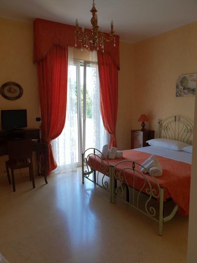 Villa Belvedere Di Rita 加利波利 外观 照片