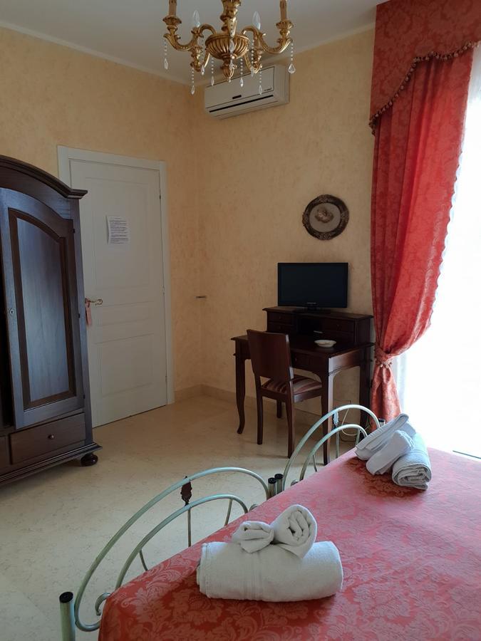 Villa Belvedere Di Rita 加利波利 外观 照片